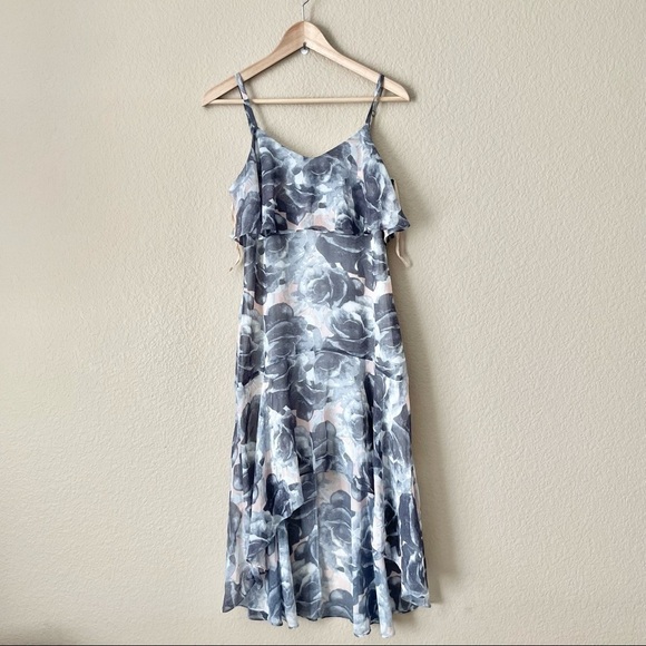 Ali & Jay Flounced Floral Hi-Low Dress - Picture 2 of 5